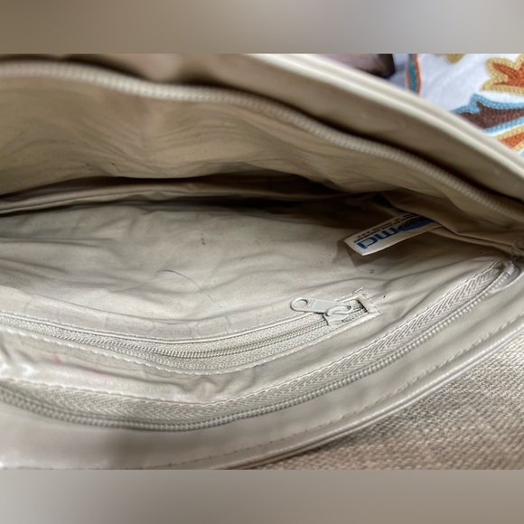 Vintage MCI Clutch Genuine Leather Cream Taupe Lined Bag Handbag Bow - Picture 4 of 5